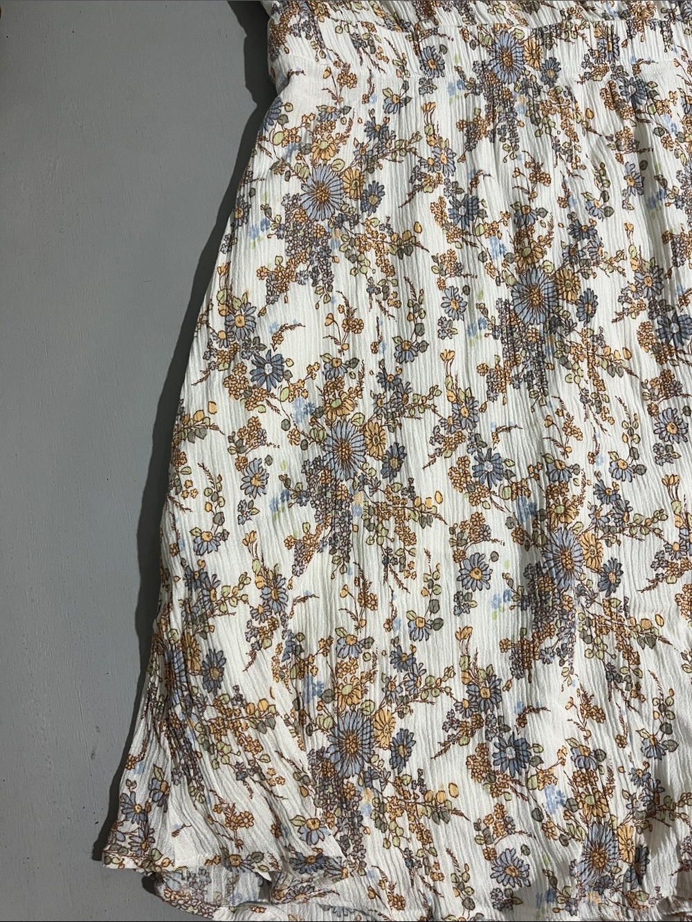 Abercrombie & Fitch Floral Midi Skirt in White, Mustard, and Dusty Blue - Picture 13 of 16